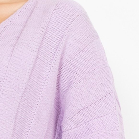 Lavender Purple U-Shaped Cutout Oversized Sweater: Cozy and Stylish Chunky Knit - Picture 7 of 9